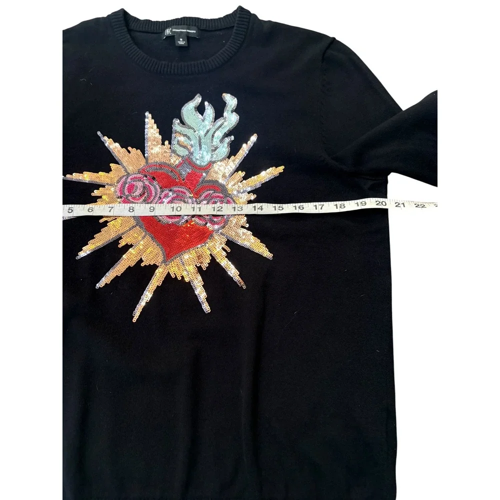 INC International Concepts crewneck round